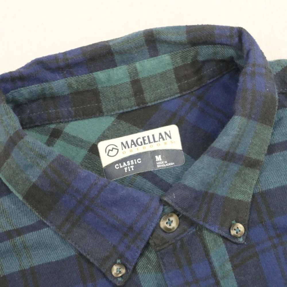 Magellan Outdoors Flannel Button Up Mens M Classic Fit Blue Green Plaid Pocket